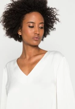 Anna Field CamicettaOff White Donna Camicie E Bluse AN621E0AO-A11 -Abbigliamento Femminile 005ea998b4a94066926f11ce432ada28