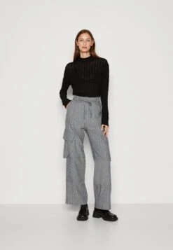 Anna Field MaglioneBlack Donna Maglieria AN621D194-Q11 14 Anna Field MaglioneBlack Donna Maglieria AN621D194-Q11 -Abbigliamento Femminile 075cd2e728a3461e82f8e1f42fd57af4