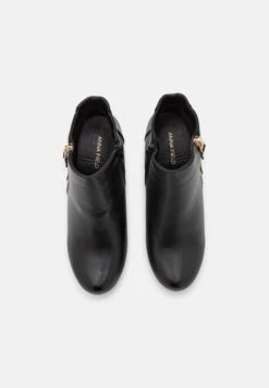 Stivaletti Con PlateauBlack Donna Stivaletti ANJ11N01R-Q11 -Abbigliamento Femminile 134cb1a9a4554375b0616df961776611