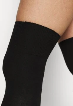 Anna Field 2 Pack - Calze Parigine - Black 7 Anna Field 2 Pack - Calze Parigine - Black -Abbigliamento Femminile 1c62cbb4a06141ddb6ae4a6e45fe0394