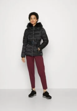 Anna Field Giacca InvernaleBlack Donna Giacche E Blazer AN621U024-Q11 16 Anna Field Giacca InvernaleBlack Donna Giacche E Blazer AN621U024-Q11 -Abbigliamento Femminile 24993db9cc1a4713be8acc7608e202d1