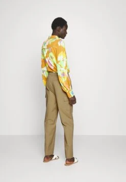 Pantaloni CargoBeige Donna Pantaloni ANH21A00V-B11 -Abbigliamento Femminile 24a83427338e484db1641f89106e6424