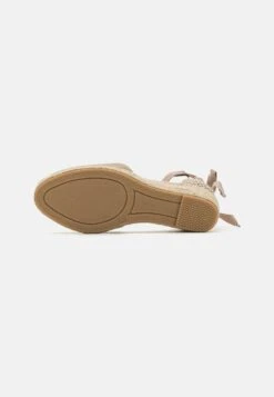 Anna Field Leather FrancesineBeige Donna Scarpe Con Tacco AN611B0HT-B11 -Abbigliamento Femminile 26cb444a728e4adf9ef8c4a0f3df987f