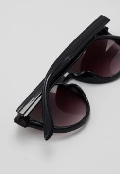 Anna Field Occhiali Da SoleBlack Donna Occhiali Da Sole AN651K00W-Q12 9 Anna Field Occhiali Da SoleBlack Donna Occhiali Da Sole AN651K00W-Q12 -Abbigliamento Femminile 2db70b36c973482c91e2c30d5650ac27