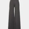 PantaloniDark Grey Donna Pantaloni ANH21A00F-C11 1 PantaloniDark Grey Donna Pantaloni ANH21A00F-C11 -Abbigliamento Femminile 3344c3a171ad404885ed7b1f4eaf3ca2