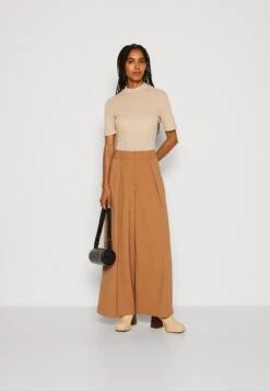 Anna Field T-Shirt Con StampaBeige Donna T-shirt E Top AN621D18X-B11 14 Anna Field T-Shirt Con StampaBeige Donna T-shirt E Top AN621D18X-B11 -Abbigliamento Femminile 37d885ffe8ea4e51b91bb89593a762f0