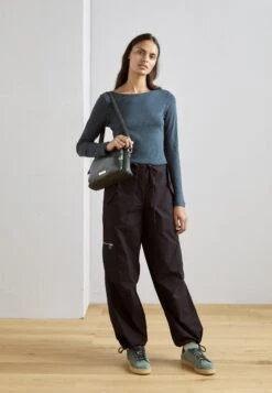 Anna Field Borsa A Tracolla - Dark Green 11 Anna Field Borsa A Tracolla - Dark Green -Abbigliamento Femminile 4a2af30010d3412fa89286a9e5fb71e0