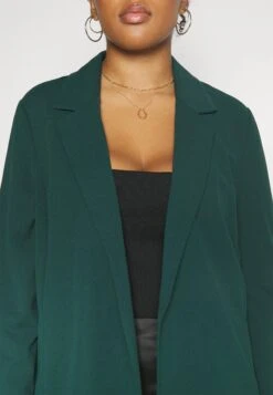 Cappotto CortoDark Green Donna Giacche E Blazer AX821U00W-M11 13 Cappotto CortoDark Green Donna Giacche E Blazer AX821U00W-M11 -Abbigliamento Femminile 5056e23a47d64e97aa28195d9bb22023