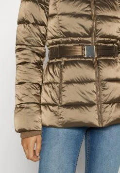 Anna Field Giacca InvernaleBeige Donna Giacche E Blazer AN621U024-B11 17 Anna Field Giacca InvernaleBeige Donna Giacche E Blazer AN621U024-B11 -Abbigliamento Femminile 57abeedd5ca04beeb43d1388264facb0