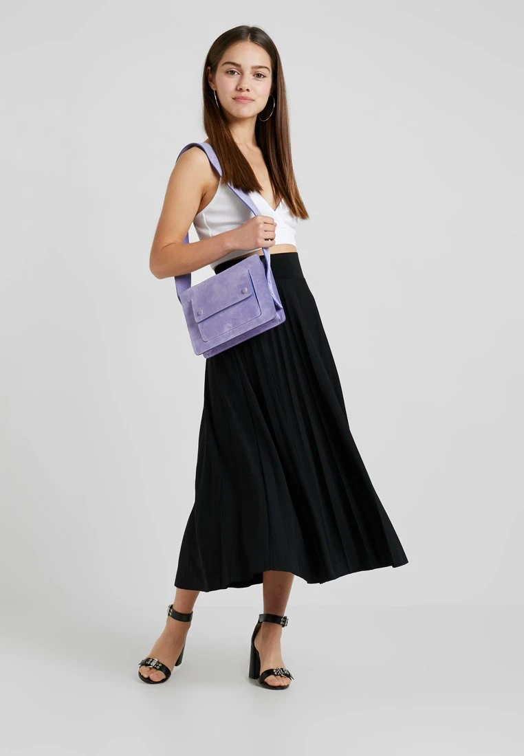 Gonna A CampanaBlack Donna Gonne ANI21B00D-Q11 4 Gonna A CampanaBlack Donna Gonne ANI21B00D-Q11 - immagine 2