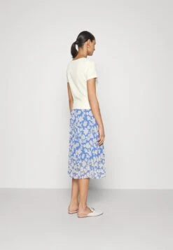 Anna Field Cardigan003Off-White Donna Maglieria AN621D179-A11 10 Anna Field Cardigan003Off-White Donna Maglieria AN621D179-A11 -Abbigliamento Femminile 5a62c35cf89046b1b495a21085772e54