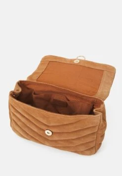 Anna Field LeatherBorsa A TracollaCognac Donna Borse AN651H16D-O11 -Abbigliamento Femminile 5da7ea38973e4cad9795da3a712c2d7a