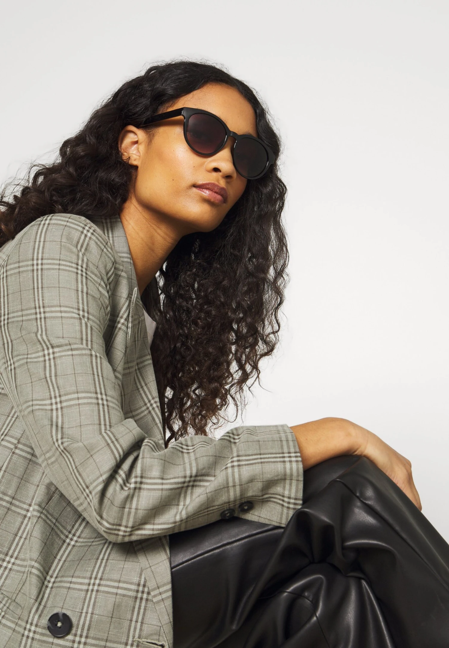 Anna Field Occhiali Da SoleBlack Donna Occhiali Da Sole AN651K00W-Q12 4 Anna Field Occhiali Da SoleBlack Donna Occhiali Da Sole AN651K00W-Q12 - immagine 2