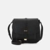 Anna Field Borsa A TracollaBlack Donna Borse AN651H0XJ-Q11 -Abbigliamento Femminile 6c68abe1b12142e4a4cda5a49fbfe875