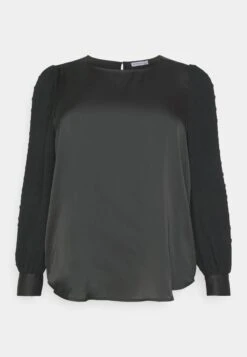 CamicettaBlack Donna Camicie E Bluse AX821E018-Q11 14 CamicettaBlack Donna Camicie E Bluse AX821E018-Q11 -Abbigliamento Femminile 70d1b971f42a4b888f681f447c9b069d