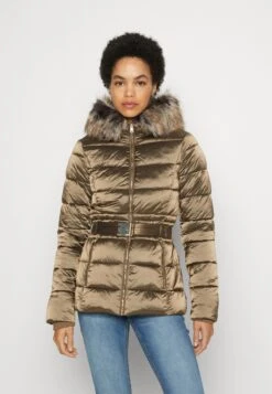 Anna Field Giacca InvernaleBeige Donna Giacche E Blazer AN621U024-B11 12 Anna Field Giacca InvernaleBeige Donna Giacche E Blazer AN621U024-B11 -Abbigliamento Femminile 7f8eec3c31304d70af899355309db30f