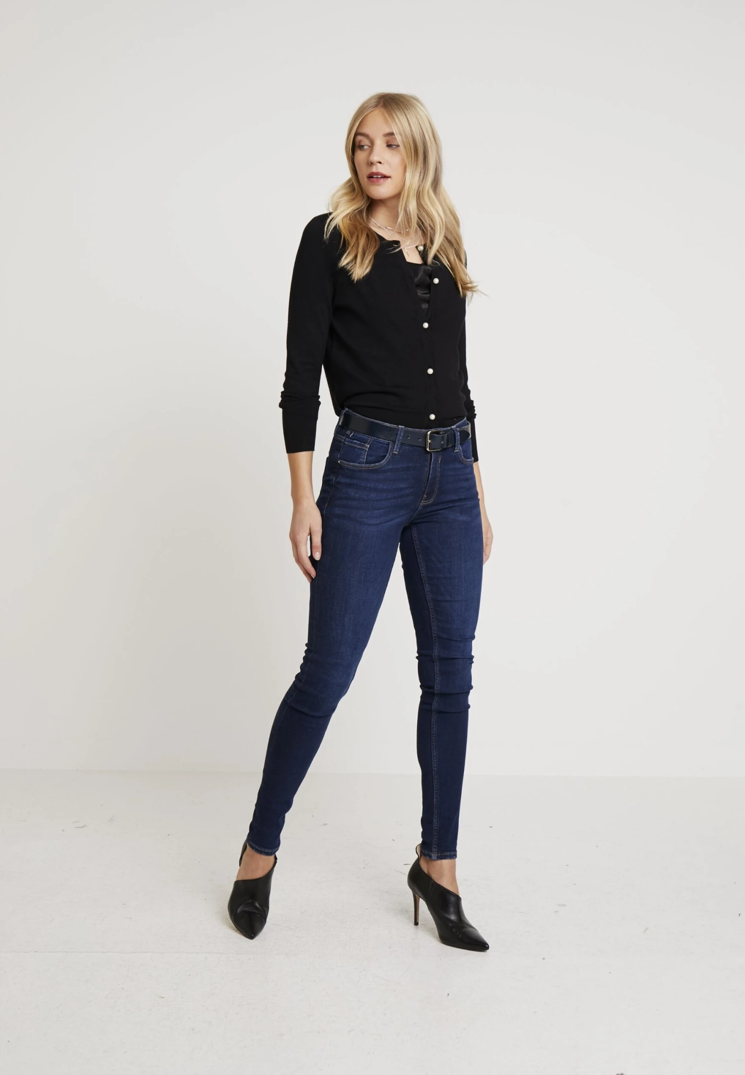 Anna Field CardiganBlack Donna Maglieria AN621I0DV-Q11 4 Anna Field CardiganBlack Donna Maglieria AN621I0DV-Q11 - immagine 2