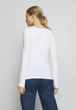 Anna Field 2 PackMaglietta A Manica LungaMaritime Blue/White Donna T-shirt E Top AN621D0PI-K11 -Abbigliamento Femminile 883abd28d2dd42b0a0638d76bda0194d