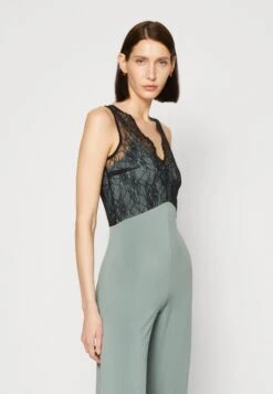 Anna Field Tuta JumpsuitGreen Donna Tute Jumpsuit AN621T032-M11 -Abbigliamento Femminile 89c6ecca1ae44f6b91a8c5f6b6bd3287