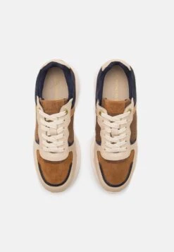 Anna Field LeatherSneakers BasseDark Blue/Cognac Donna Sneakers AN611A1E2-K11 11 Anna Field LeatherSneakers BasseDark Blue/Cognac Donna Sneakers AN611A1E2-K11 -Abbigliamento Femminile 8c731af1821f4ba6af5e6f0a966dcebb