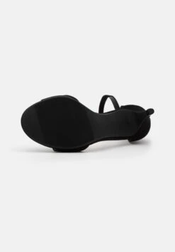 SandaliBlack Donna Sandali ANJ11A00Y-Q11 -Abbigliamento Femminile 901a98c8632f4ddfac27b338ac5c1226