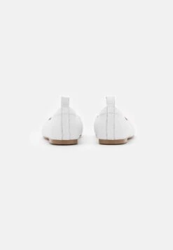 Anna Field Leather Comfort - Ballerine - White 11 Anna Field Leather Comfort - Ballerine - White -Abbigliamento Femminile 916d432b876e499f889a228cddc27178