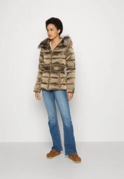 Anna Field Giacca InvernaleBeige Donna Giacche E Blazer AN621U024-B11 14 Anna Field Giacca InvernaleBeige Donna Giacche E Blazer AN621U024-B11 -Abbigliamento Femminile 939ffc2544c648518eb4aad4e5e4cb14