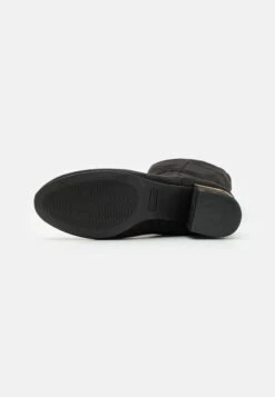 Anna Field Stivali AltiBlack Donna Stivali AN611A1EM-Q11 -Abbigliamento Femminile 97ff8541b9324a27947ec4c64bbfd36d