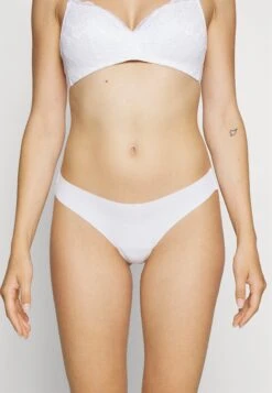 Anna Field Lazer Cut Thong 7 Pack PerizomaBlack/White/Pink/Blue Donna Intimo AN681R06C-Q12 -Abbigliamento Femminile 9a1ae95fad6945f19c3857dc0013ad57