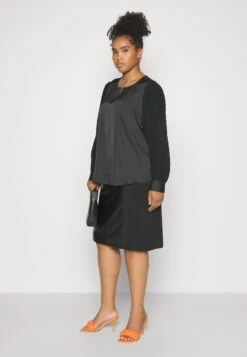 CamicettaBlack Donna Camicie E Bluse AX821E018-Q11 12 CamicettaBlack Donna Camicie E Bluse AX821E018-Q11 -Abbigliamento Femminile 9be85142dc004621b83887306f4e77f7