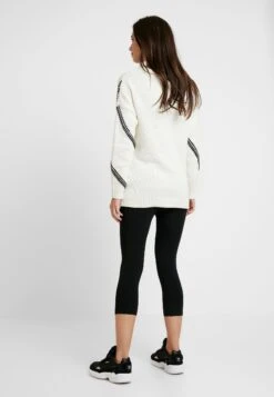 2 Pack CapriLeggingsBlack Donna Pantaloni EX429B00E-Q11 -Abbigliamento Femminile a3a15eb1d3b0487e8c123cbce3abb7da