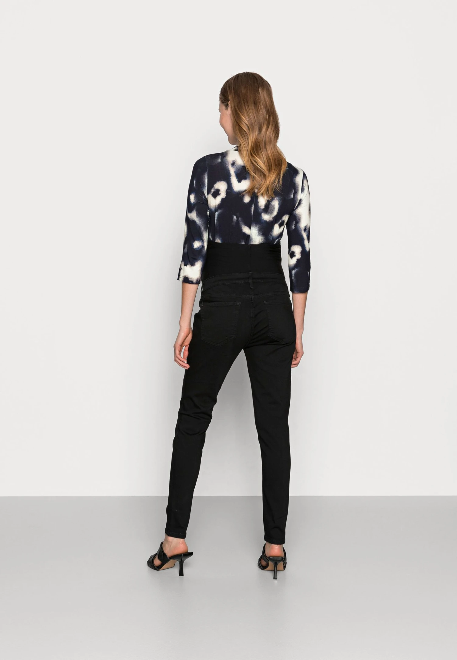 Jeans Skinny FitBlack Donna Jeans EX429A003-Q11 5 Jeans Skinny FitBlack Donna Jeans EX429A003-Q11 - immagine 3