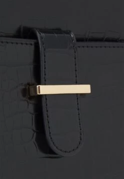 Anna Field Borsa A TracollaBlack Donna Borse AN651H12P-Q11 9 Anna Field Borsa A TracollaBlack Donna Borse AN651H12P-Q11 -Abbigliamento Femminile a707634694f84a2babe5f5418b94b9bc