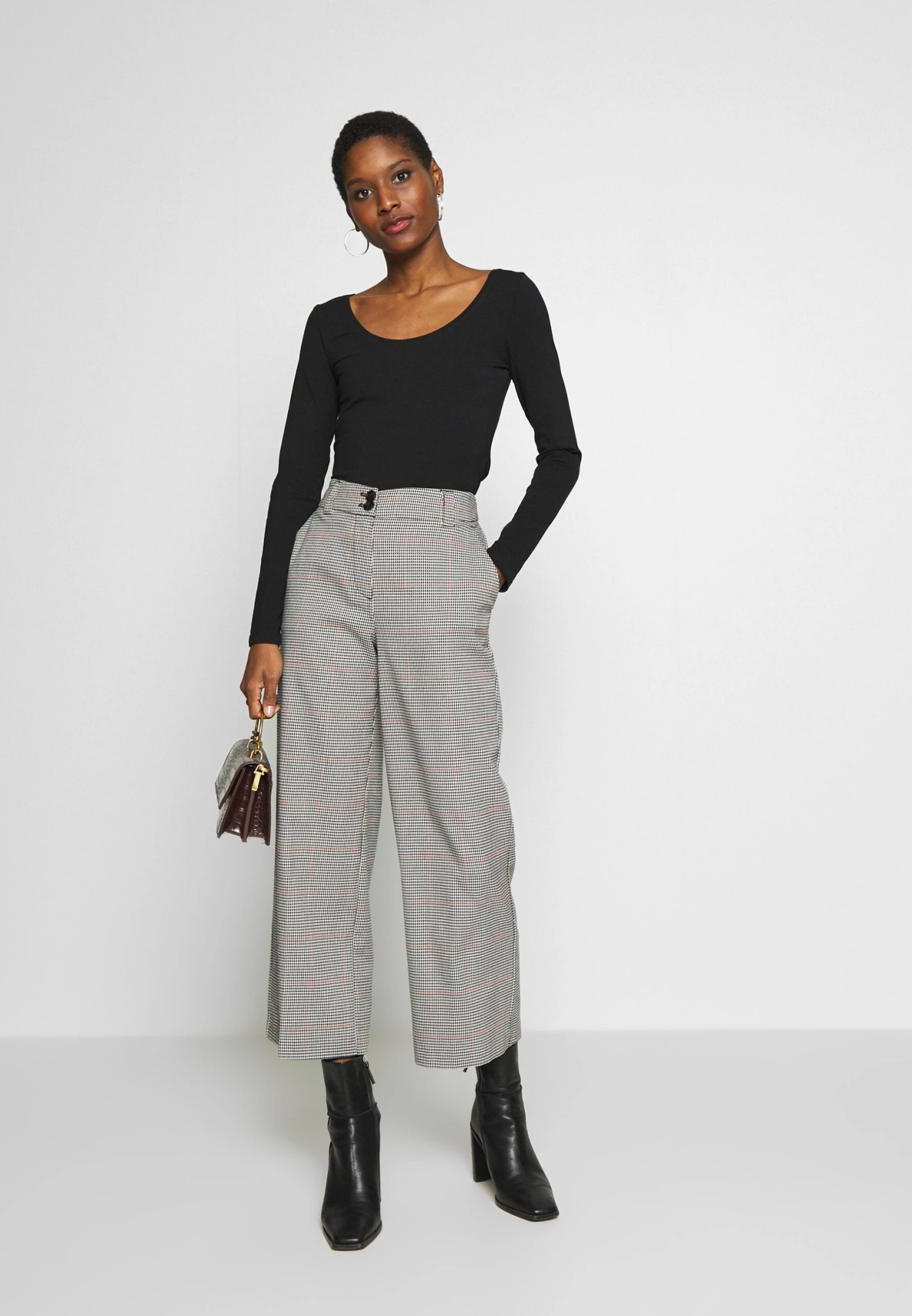 Anna Field 2 PackMaglietta A Manica LungaBlack/White Donna T-shirt E Top AN621D0PG-Q12 4 Anna Field 2 PackMaglietta A Manica LungaBlack/White Donna T-shirt E Top AN621D0PG-Q12 - immagine 2