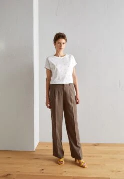 Anna Field T-Shirt Con StampaWhite Donna T-shirt E Top AN621D19C-A11 10 Anna Field T-Shirt Con StampaWhite Donna T-shirt E Top AN621D19C-A11 -Abbigliamento Femminile ad3634e60f394255a743905f9e99db96