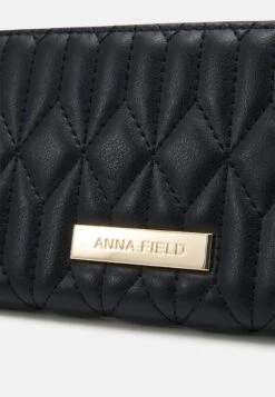 Anna Field PortafoglioBlack Donna Portafogli E Portachiavi AN651F04R-Q11 9 Anna Field PortafoglioBlack Donna Portafogli E Portachiavi AN651F04R-Q11 -Abbigliamento Femminile b356c8c6ce0c4a6fb35d83b425e808ca