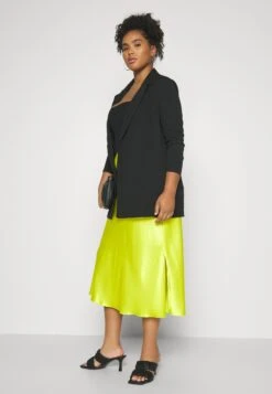 Cappotto CortoBlack Donna Giacche E Blazer AX821U00W-Q11 -Abbigliamento Femminile ba7ca42a0a5249f28b9bf77660c0c114