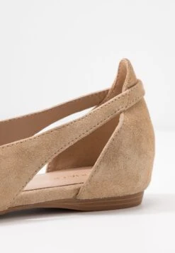 Leather BallerineBeige Donna Ballerine ANJ11A00E-B11 -Abbigliamento Femminile cf2ce5fd5e024870ba6662b7e3199916