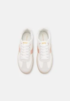Anna Field Sneakers BasseWhite/Light Pink Donna Sneakers AN611A1DK-A11 13 Anna Field Sneakers BasseWhite/Light Pink Donna Sneakers AN611A1DK-A11 -Abbigliamento Femminile d15fa28b92be42eda799278afe725dd9