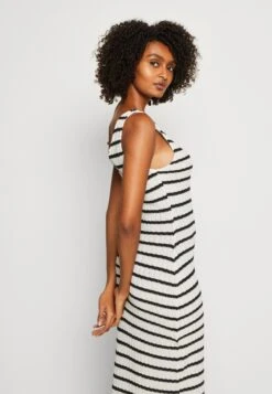 Anna Field Abito In MagliaBlack/White Donna Vestiti AN621C1Y1-Q11 11 Anna Field Abito In MagliaBlack/White Donna Vestiti AN621C1Y1-Q11 -Abbigliamento Femminile e30a17d9811947b898f0f2fb46ac49f7