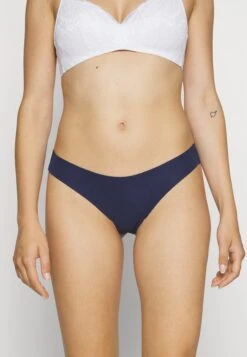 Anna Field Lazer Cut Thong 7 Pack PerizomaBlack/White/Pink/Blue Donna Intimo AN681R06C-Q12 -Abbigliamento Femminile e3718b14850b4e01bcefe9063501eb43
