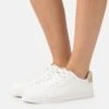 Anna Field Sneakers BasseWhite/Gold Donna Sneakers AN611A1AX-A13 -Abbigliamento Femminile e4c9e6ccf0364accb8709b2643a1adb7