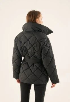 Anna Field Giacca InvernaleBlack Donna Giacche E Blazer AN621U025-Q11 9 Anna Field Giacca InvernaleBlack Donna Giacche E Blazer AN621U025-Q11 -Abbigliamento Femminile ff0bd0fcd2314818b149c186fcdb77b9